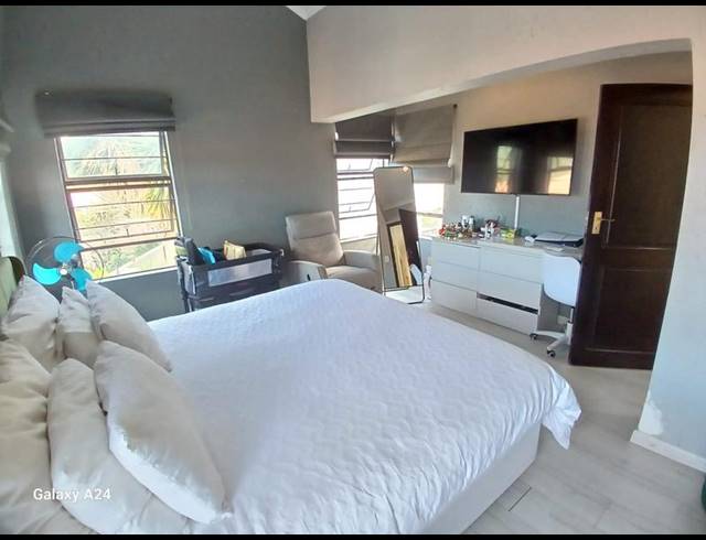 3 BEDROOM TOWNHOUSE FOR SALE IN MEYERSDAL